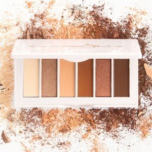 Coloured Raine Eyeshadow pallete